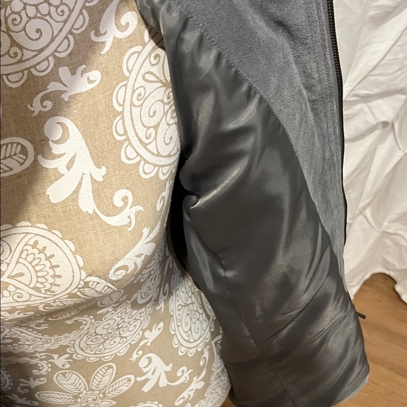 WOMAN Classic Gray Suede Jacket - Picture 8 of 15